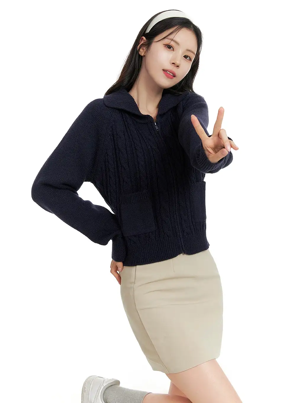 Cable Knit Zip-Up Sweater OF414