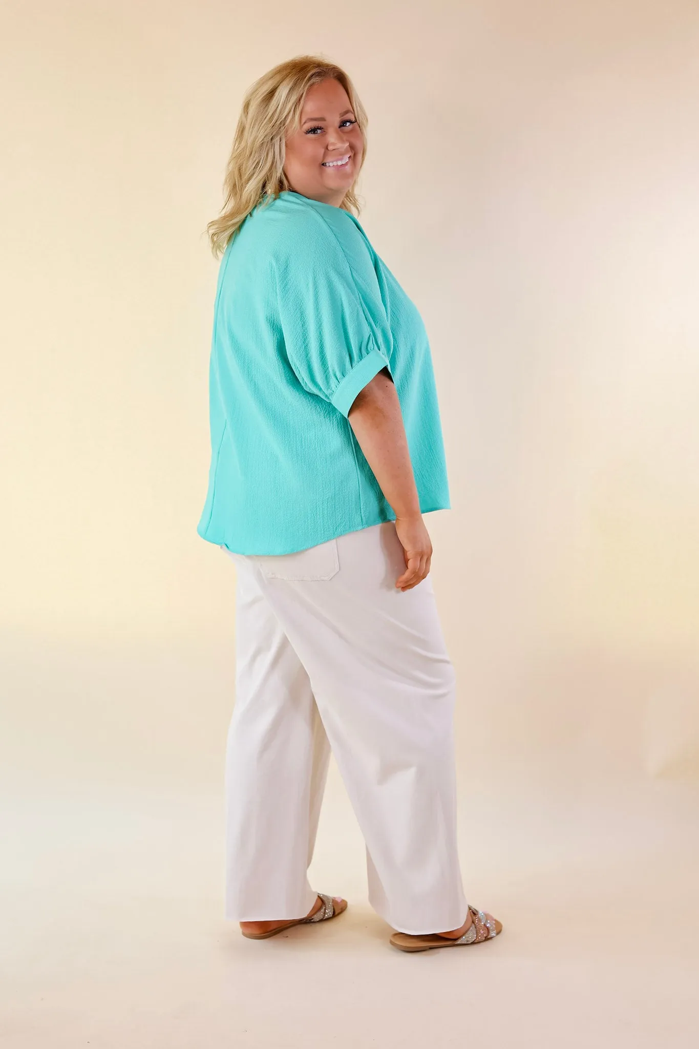 Chic and Charming V Neck Top with 3/4 Sleeves in Emerald Green