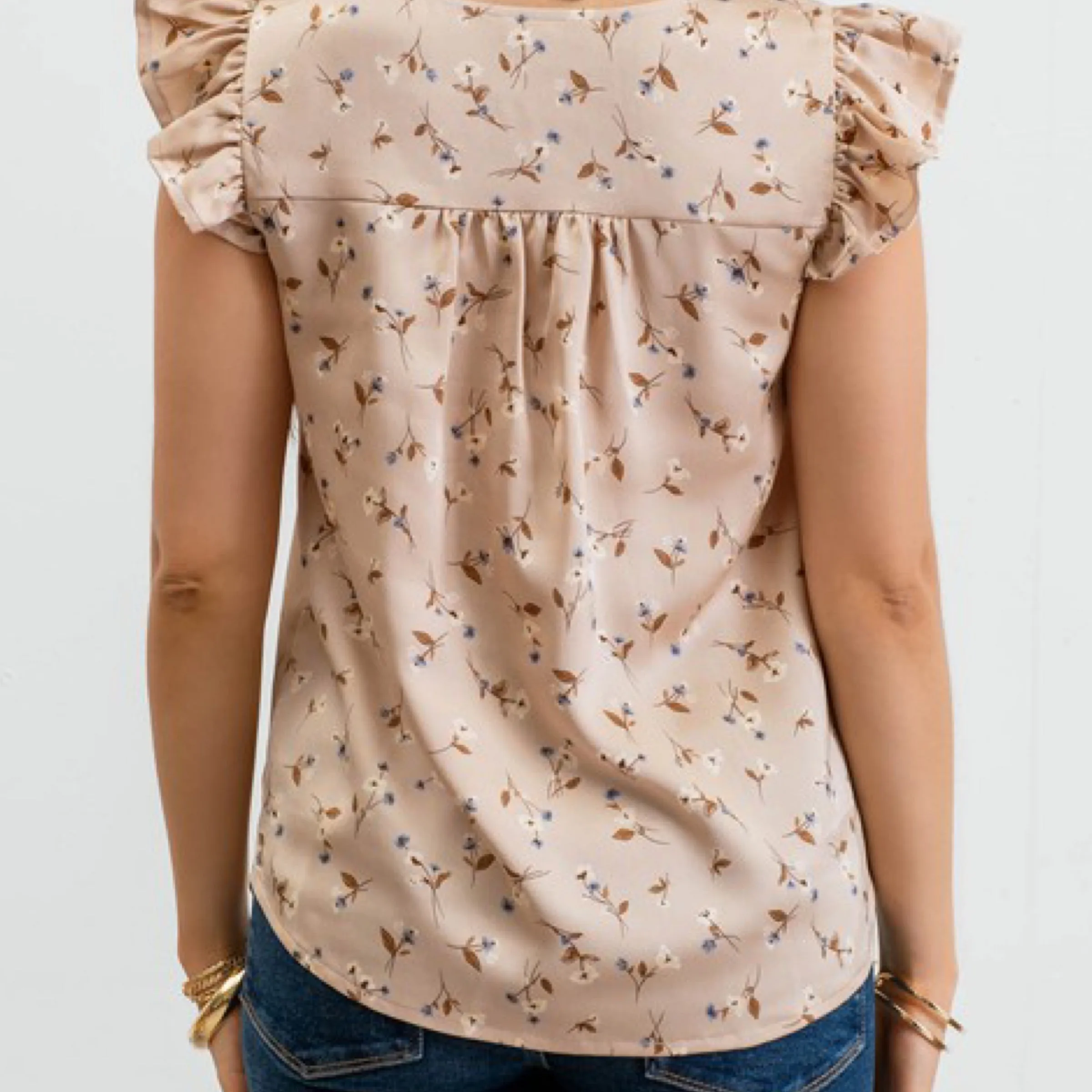 Faithy V Neck Floral Top