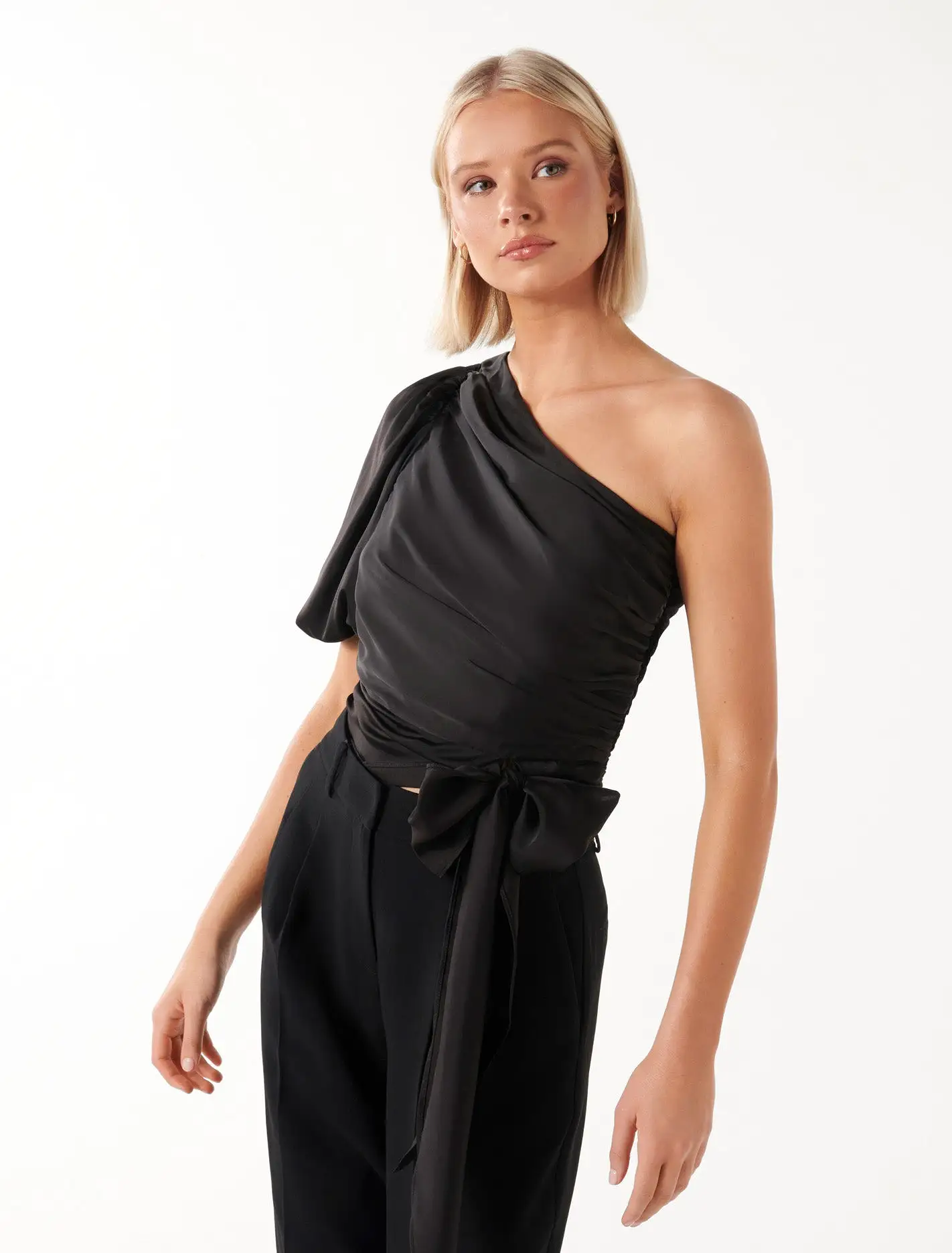 Stassi One-Shoulder Top