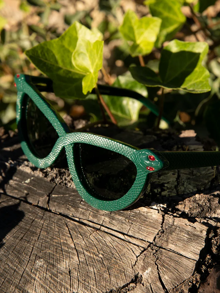 The Serpent Sunglasses in Emerald Green